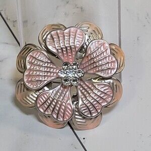 Floral Brooch pin vintage 3D pink silver rhinestones